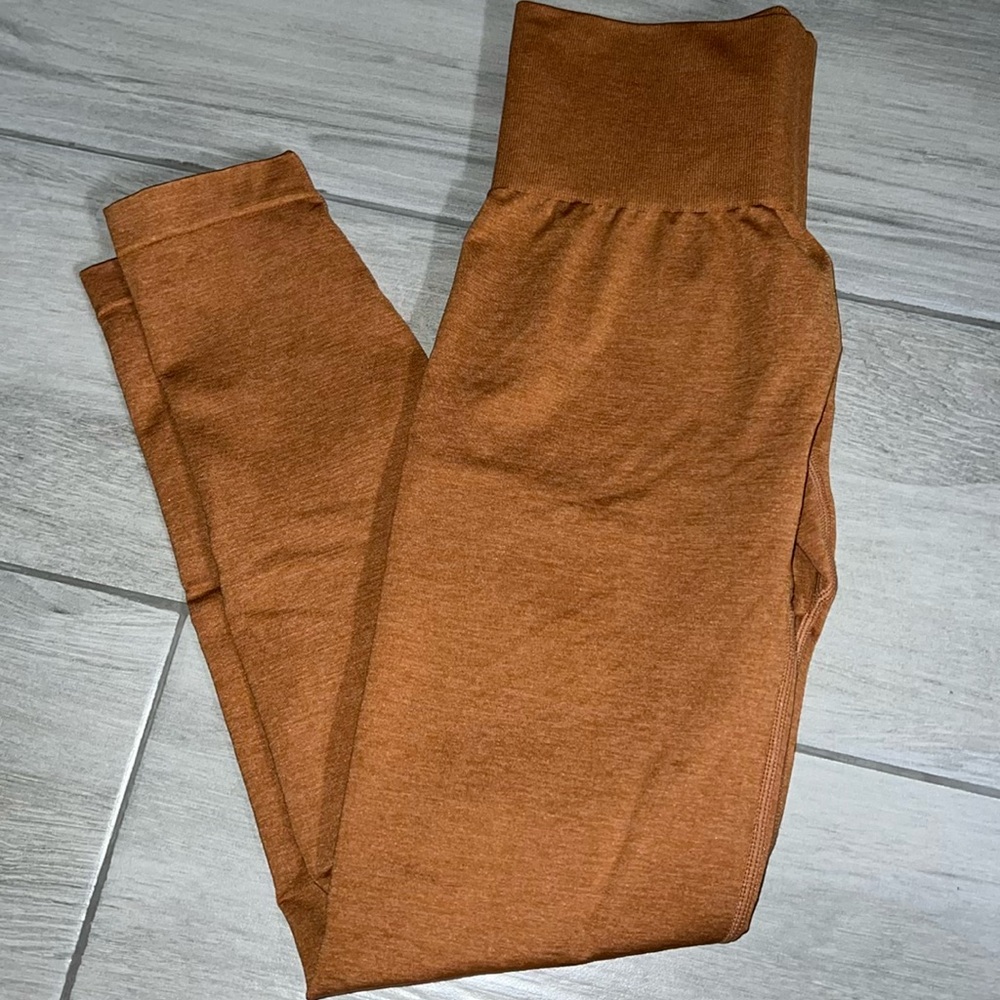 NVGTN leggings